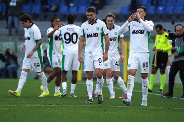 Celebrities Sassuolo s Ismael Kone celebrates after score goals 1-3 during the Serie A soccer match between Pisa and Sassuolo at the Cetilar Arena Romeo Anconetani Stadium in Pisa; Center West Italy; Tuesday January 31; 2026 ; Soccer  Copyright: xAlessandroxLaxRocca LaPressex