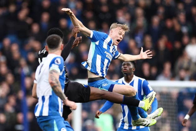 Brighton und Hove Albion gegen Everton 31. Januar 2026, Brighton Premier League Fußball Brighton und Hove Albion gegen Everton Jan Paul Van Hecke von Brighton Hove Albion Foto Jacques Feeney Abseits Brighton UK  Copyright: xJacquesxFeeneyx xOffsidexOffside