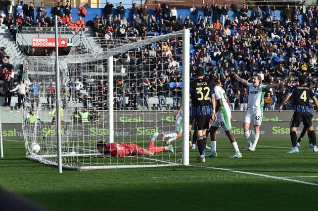 CALCIO - Serie A - Pisa SC vs US Sassuolo Domenico Berardi (Sassuolo) scores 0-2 during Pisa SC vs US Sassuolo, Italian soccer Serie A match in Pisa, Italy, January 31 2026 Pisa Italy  Copyright: xIPAxSport ABACAx