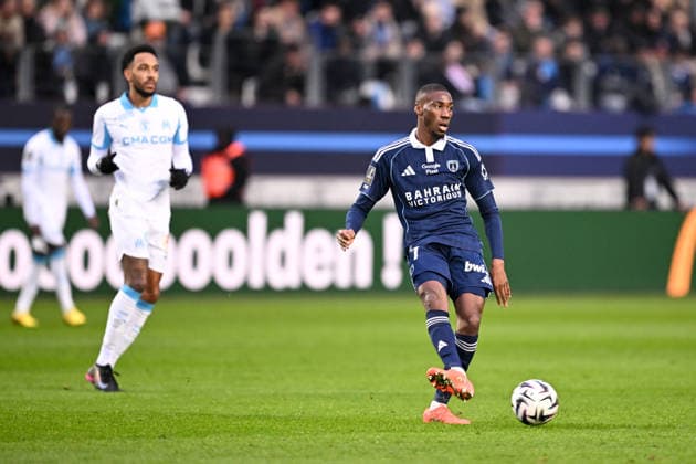 Paris FC v Olympique de Marseille - Ligue 1 McDonald s 2025 2026 17 Adama CAMARA (pfc) during the Ligue 1 McDonald s match between Paris FC and Marseille at Stade Jean Bouin on January 31, 2026 in Paris, France. Paris France  Copyright: xFEPx 776348267