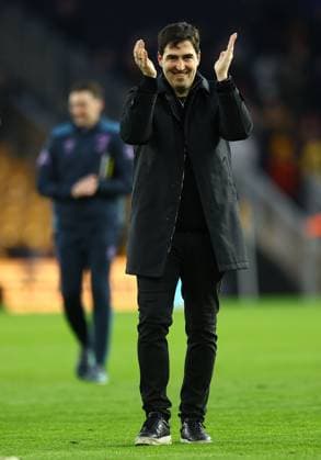 Andoni Iraola manager of AFC Bournemouth applauds the fans Wolverhampton Wanderers v AFC Bournemouth, Premier League, Football, Molineux, Wolverhampton, UK - 31 Jan 2026Wolverhampton Molineux United Kingdom EDITORIAL USE ONLY No use with unauthorised audio, video, data, fixture lists, club league logos or live services. Online in-match use limited to 120 images, no video emulation. No use in betting, games or single club league player publications. Copyright: xMichaelxZemanek Shutterstockx 16496747am