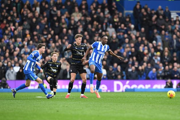 Brighton and Hove Albion v Everton, Premier League Danny Welbeck Forward of Brighton and Hove Albion in action during the Premier League match between Brighton and Hove Albion and Everton at the American Express Stadium, Brighton and Hove, UK on 31 January 2026. Brighton and Hove American Express Stadium East Sussex UK Editorial use only DataCo restrictions apply See www.football-dataco.com , Copyright: xJeffxMoodx PSI-23658-0047