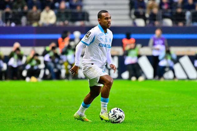 FOOTBALL : Paris FC vs Marseille - Ligue 1 - 31 01 2026 Igor Paixao ( 14 - Olympique Marseille ) during the Ligue 1 match between Paris FC and Olympique de Marseille at Stade Jean Bouin on January 31, 2026 in Paris, France. ( Photo by Federico Pestellini PsnewZ ) - ParisFrance  Copyright: xFedericoxPestellinix