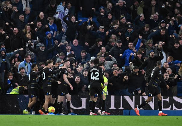 Everton players and fans celebrate after Beto of Everton scored an equaliser in extra time during the Premier League match between Brighton and Hove Albion and Everton at the American Express Stadium, Brighton UK - Saturday 31st January 2026 Brighton v Everton Premier League Football, Amex Stadium, Sussex, UK - 31 Jan 2026Brighton Amex Stadium Sussex United Kingdom Editorial use only. No merchandising. For Football images FA and Premier League restrictions apply inc. no internet mobile usage without FAPL license - for details contact Football Dataco  Copyright: xLizxFinlayson TPI Shutterstockx 16497437ak