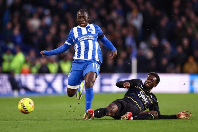 Brighton and Hove Albion v Everton 31 Januar 2026, Brighton Premier League Fußball Brighton and Hove Albion v Everton Yankuba Minteh von Brighton Hove Albion und Tim Iroegbunam von Everton Foto Jacques Feeney Abseits Brighton UK  Copyright: xJacquesxFeeneyx xOffsidexOffside
