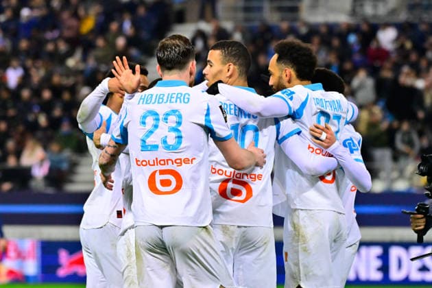 FOOTBALL : Paris FC vs Marseille - Ligue 1 - 31 01 2026 Pierre Emerick Aubameyang ( 97 - Olympique Marseille ) celebrates with teammates during the Ligue 1 match between Paris FC and Olympique de Marseille at Stade Jean Bouin on January 31, 2026 in Paris, France. ( Photo by Federico Pestellini PsnewZ ) - ParisFrance  Copyright: xFedericoxPestellinix