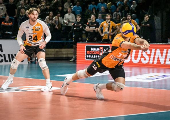 31 01 2026, xlakx, Volleyball 1 Bundesliga Men, BR Volleys FT 1844 Freiburg v l Kyle Dagostino BR Volleys , Moritz Reichert BR Volleys Action Berlin Daniel Lakomski