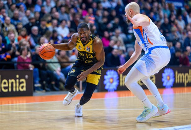 Yorman, Polas Bartolo Forward, MHP Riesen Ludwigsburg, 13 , Robin, Christen Forward, Science City Jena, 8 GER, Science City Jena vs MHP Riesen Ludwigsburg, easyCredit Basketball Bundesliga, Matchday 18, Season 2025 2026, 31 01 2026 GER, Science City Jena vs MHP Riesen Ludwigsburg, easyCredit Basketball Bundesliga, Matchday 18, Season 2025 2026, 31 01 2026 Jena Copyright: xEibner-Pressefoto MartinxHerbstx EP_MHT