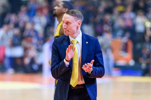 Mikko, Riipinen Coach, MHP Riesen Ludwigsburg GER, Science City Jena vs MHP Riesen Ludwigsburg, easyCredit Basketball Bundesliga, Matchday 18, Season 2025 2026, 31 01 2026 GER, Science City Jena vs MHP Riesen Ludwigsburg, easyCredit Basketball Bundesliga, Matchday 18, Season 2025 2026, 31 01 2026 Jena Copyright: xEibner-Pressefoto MartinxHerbstx EP_MHT