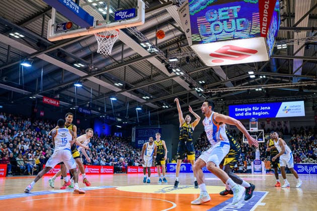 Jonas, Wohlfarth Bottermann Center, MHP Riesen Ludwigsburg, 18 , Julis, Baumer Guard, MHP Riesen Ludwigsburg, 37 , Alex, Herrera Center, Science City Jena, 41 , Keith, Braxton Forward, Science City Jena, 13 GER, Science City Jena vs MHP Riesen Ludwigsburg, easyCredit Basketball Bundesliga, Matchday 18, Season 2025 2026, 31 01 2026 GER, Science City Jena vs MHP Riesen Ludwigsburg, easyCredit Basketball Bundesliga, Matchday 18, Season 2025 2026, 31 01 2026 Jena Copyright: xEibner-Pressefoto MartinxHerbstx EP_MHT
