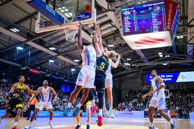 Keith, Braxton Forward, Science City Jena, 13 , Toms, Skuja Guard, MHP Riesen Ludwigsburg, 5 , Chris, Carter Guard, Science City Jena, 5 , Brandon, Tischler Forward, MHP Riesen Ludwigsburg, 24 GER, Science City Jena vs MHP Riesen Ludwigsburg, easyCredit Basketball Bundesliga, Matchday 18, Season 2025 2026, 31 01 2026 GER, Science City Jena vs MHP Riesen Ludwigsburg, easyCredit Basketball Bundesliga, Matchday 18, Season 2025 2026, 31 01 2026 Jena Copyright: xEibner-Pressefoto MartinxHerbstx EP_MHT