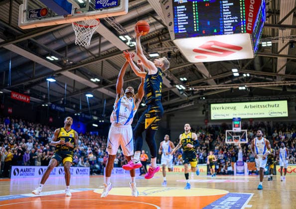 Chris, Carter Guard, Science City Jena, 5 , Toms, Skuja Guard, MHP Riesen Ludwigsburg, 5 , Elijah, Hughes Forward, MHP Riesen Ludwigsburg, 7 , Gavin, Schilling Center, MHP Riesen Ludwigsburg, 34 , Keith, Braxton Forward, Science City Jena, 13 GER, Science City Jena vs MHP Riesen Ludwigsburg, easyCredit Basketball Bundesliga, Matchday 18, Season 2025 2026, 31 01 2026 GER, Science City Jena vs MHP Riesen Ludwigsburg, easyCredit Basketball Bundesliga, Matchday 18, Season 2025 2026, 31 01 2026 Jena Copyright: xEibner-Pressefoto MartinxHerbstx EP_MHT