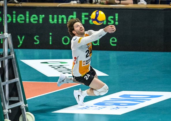 31 01 2026, xlakx, Volleyball 1 Bundesliga Men, BR Volleys FT 1844 Freiburg v l Kyle Dagostino BR Volleys game scene Berlin Daniel Lakomski