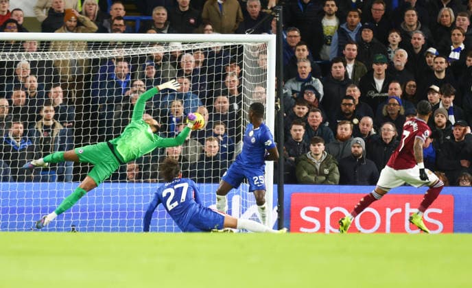 Chelsea v West Ham United, English Premier League, Stamford Bridge, London, UK - 31 01 2026 Crysencio Summerville of West Ham United scores their second goal in the Premier League away game against Chelsea at Stamford Bridge London Stamford Bridge London GBR, UK NEWSPAPERS OUT Copyright: xMarkxGreenwoodx