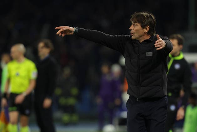 Napoli™s head coach Antonio Conte during the Serie A soccer match between Napoli and Fiorentina at the Diego Armando Maradona Stadium in Naples, southern italy - Saturday , January 31 , 2026. - Soccer .  Copyright: xAlessandroxGarofalo LaPressex