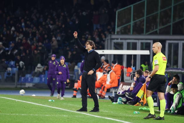 Serie A football match - Napoli vs. Fiorentina 2025 26 Paolo Vanoli Head Coach of AC Fiorentina During the football match on January 31, 2026, valid for the Italian Serie A - 2025 26 championship in Naples at the Diego Armando Maradona Stadium between SSC Napoli and AC Fiorentina. Pictured: NAPOLI stadio Diego Armando Maradona CAMPANIA ITALIA Copyright: xFABIOxSASSOxFabioxSassox Napoli Fiorentina2026_01_31Fabio Sasso6552