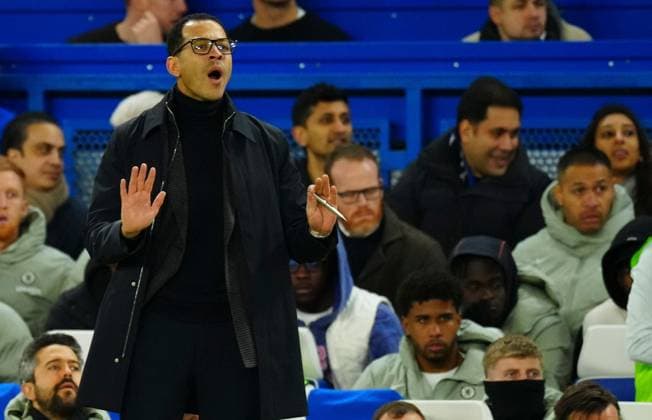Chelsea manager Liam Rosenior reacts Chelsea v West Ham United, Premier League, Football, Stamford Bridge, London, UK - 31 Jan 2026London Stamford Bridge United Kingdom EDITORIAL USE ONLY No use with unauthorised audio, video, data, fixture lists, club league logos or live services. Online in-match use limited to 120 images, no video emulation. No use in betting, games or single club league player publications. Copyright: xJavierxGarcia Shutterstockx 16496749v