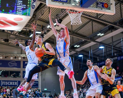 Toms, Skuja Guard, MHP Riesen Ludwigsburg, 5 , Keith, Braxton Forward, Science City Jena, 13 , Joe, Wieskamp Forward, Science City Jena, 10 , Alex, Herrera Center, Science City Jena, 41 , Chris, Carter Guard, Science City Jena, 5 GER, Science City Jena vs MHP Riesen Ludwigsburg, easyCredit Basketball Bundesliga, Basketball, Matchday 18, Season 2025 2026, 31 01 2026 GER, Science City Jena vs MHP Riesen Ludwigsburg, easyCredit Basketball Bundesliga, Matchday 18, Season 2025 2026, 31 01 2026 Jena Copyright: xEibner-Pressefoto MartinxHerbstx EP_MHT