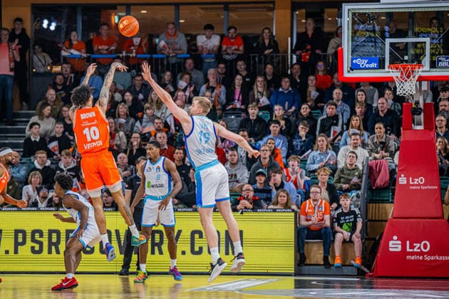 1 Basketball Bundesliga, easyCredit BBL, Season 2025 2026, Men, Main Round, 18 Matchday, 31 01 2026, RASTA Vechta Frankfurt Skyliners Tevin Brown 10 RASTA Vechta at Jumpshot Vechta RASTA Dome Lower Saxony Germany