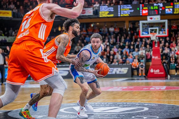 1 Basketball Bundesliga, easyCredit BBL, Season 2025 2026, Men, Main Round, Matchday 18, 31 01 2026, RASTA Vechta Frankfurt Skyliners Logan Johnson 0 Frankfurt Skyliners in action Vechta RASTA Dome Lower Saxony Germany