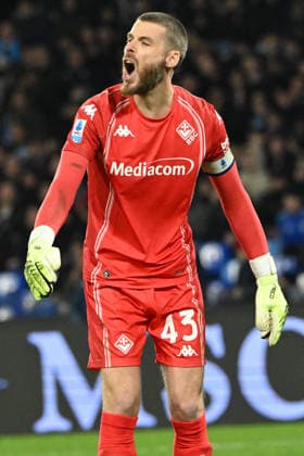CALCIO - Serie A - SSC Napoli vs ACF Fiorentina David De Gea of ACF Fiorentina gestures during Serie A Enelive match between SSC Napoli vs ACF Fiorentina:Danilo Gemito Live Photo Naples Italy  Copyright: xIPAxSport ABACAx