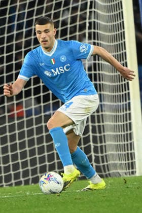 Alessandro Buongiorno of SSC Napoli in action during Serie A Enelive match between SSC Napoli vs ACF Fiorentina:Danilo Gemito Live Photo  Copyright: xDaniloxGemito IPAxSportx xipa-agency.netx xx IPA_70806409 IPA_Agency_IPA70806409