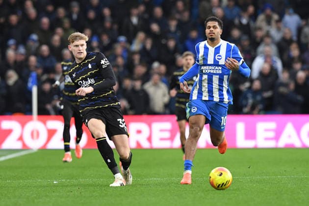 Brighton and Hove Albion v Everton, Premier League Jarrad Branthwaite Defender of Everton FC and Georginio Rutter Forward of Brighton and Hove Albion during the Premier League match between Brighton and Hove Albion and Everton at the American Express Stadium, Brighton and Hove, UK on 31 January 2026. Brighton and Hove American Express Stadium East Sussex UK Editorial use only DataCo restrictions apply See www.football-dataco.com , Copyright: xJeffxMoodx PSI-23658-0135