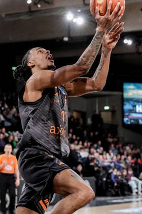 Germany easyCredit BBL, Main Round 2025 26, 18 Matchday Veolia Towers Hamburg vs NINERS Chemnitz Inselpark Arena Hamburg Kevin Yebo NINERS Chemnitz, 0 Copyright: xStefanxTrochax