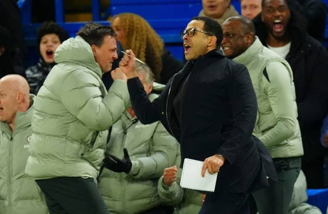 Chelsea manager Liam Rosenior celebrates Chelsea v West Ham United, Premier League, Football, Stamford Bridge, London, UK - 31 Jan 2026London Stamford Bridge United Kingdom EDITORIAL USE ONLY No use with unauthorised audio, video, data, fixture lists, club league logos or live services. Online in-match use limited to 120 images, no video emulation. No use in betting, games or single club league player publications. Copyright: xJavierxGarcia Shutterstockx 16496749bf
