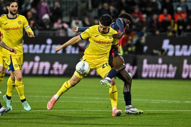 Abdou Harroui of Hellas Verona during Cagliari Calcio vs Hellas Verona FC, Italian soccer Serie A match in Cagliari, Italy, January 31 2026  Copyright: xLuigixCanu IPAxSportx xipa-agency.netx xx IPA_70809546 IPA_Agency_IPA70809546