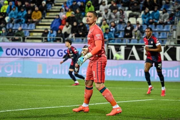 Elia Caprile of Cagliari Calcio during Cagliari Calcio vs Hellas Verona FC, Italian soccer Serie A match in Cagliari, Italy, January 31 2026  Copyright: xLuigixCanu IPAxSportx xipa-agency.netx xx IPA_70809569 IPA_Agency_IPA70809569