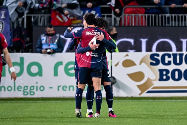 Cagliari s Luca Mazzitelli celebrates after scoring the goal during the Serie A soccer match between Cagliari Calcio and Hellas Verona at the Unipol Domus in Cagliari, Sardinia - Saturday, 31st January 2026. - Soccer  Copyright: xGianlucaxZuddas LaPressex