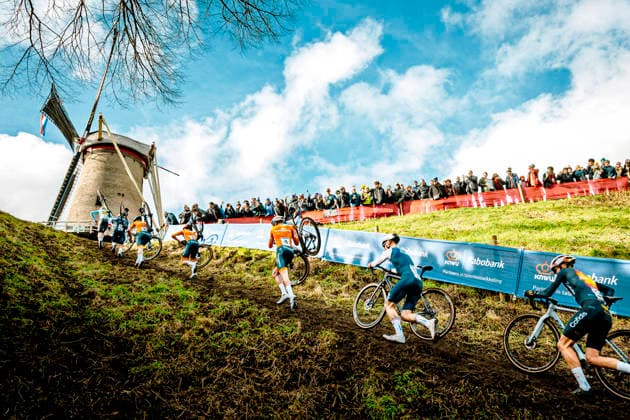 Cyclocross - UCI cyclo-cross World Championships Hulst - Day 2 The UCI cyclo-cross World Championships Men U23 through the historic heart of the fortified city Hulst, by the Windmill 2026 UCI cyclo-cross World Championships Men U23 - Hulst The Netherlands Photo: Stijn Bastens CC Hulst The Netherlands  Copyright: xContentxCurationx StijnxBastensx xCCx