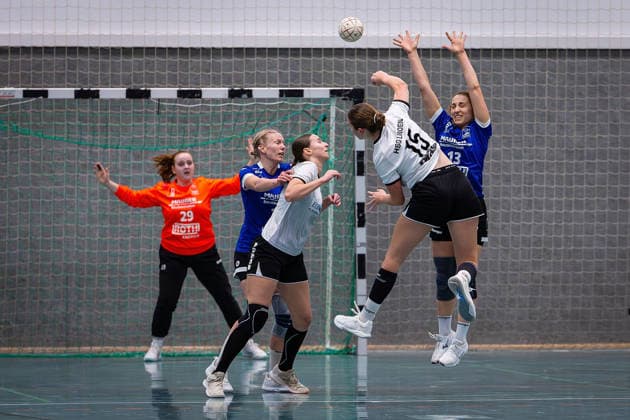 31 01 2026, xovx, Handball Frauen Handball Oberliga Mitte, HSG Lumdatal HSG Linden v l Rebecca Lutz HSG Lumdatal , Sibell Althen HSG Lumdatal , Lilli Allendörfer HSG Linden , Nelly Rexin HSG Linden , Madeleine Müller HSG Lumdatal Rabenau Londorf Lumdatalhalle Hessen Deutschland DE