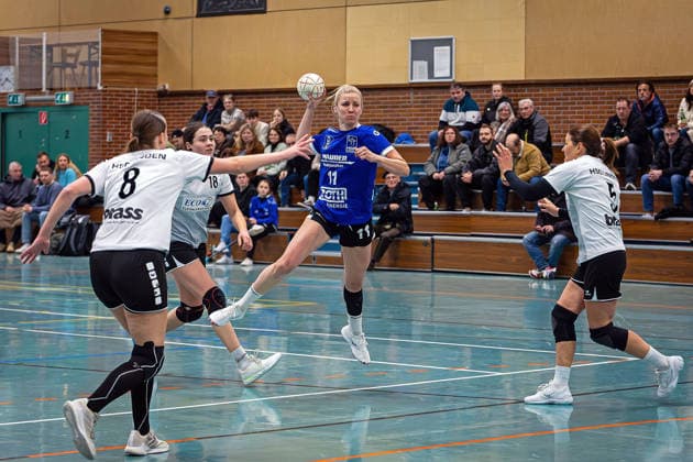 31 01 2026, xovx, Handball Women Handball Oberliga Mitte, HSG Lumdatal HSG Linden v l Lilli Allendörfer HSG Linden , Milena Stuppy HSG Linden , Nina Hasenkamp HSG Lumdatal , Nina Luh HSG Linden Rabenau Londorf Lumdatalhalle Hessen Deutschland DE