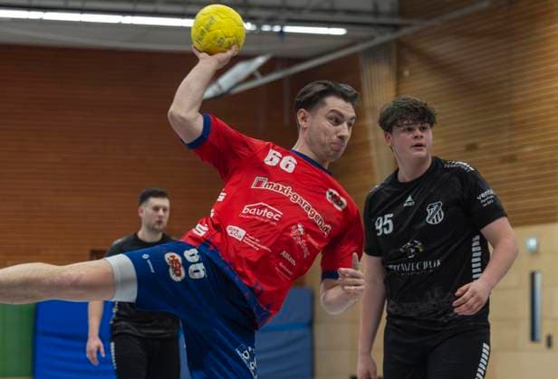 Handball Verbandsliga HSG Wesel TuS Lintfort FOR EDITORIAL PURPOSES ONLY p In the Handball Verbandsliga the match HSG Wesel, red jerseys, against TuS Lintfort will take place on Saturday, 31 01 2026 At the ball HSG Wesel Nr Hagenstroem Germany NRW Wesel Copyright ErwinxPottgiesser Copyright: ErwinxPottgiesser doc84dm4umjth3r67wtcfd ,EDITORIAL USE ONLY Copyright: ErwinxPottgiesser