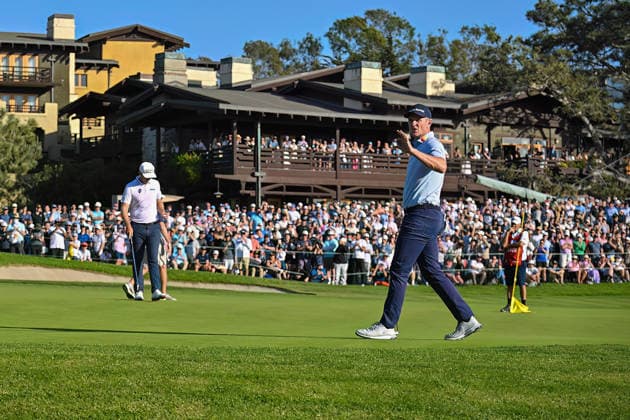 January 31, 2026: Justin Rose reacts to the crowd on the 18th hole during the third round of the Farmers Insurance Open on Torrey Pines South Course in San Diego, California. CSM San Diego USA - ZUMAc04_ 20260131_zma_c04_144 Copyright: xJustinxFinex