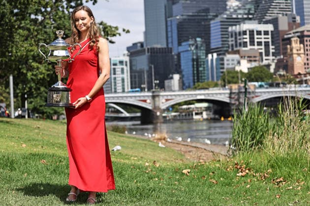 Elena Rybakina, KAZ, after final of 2026 Australian Open in Melbourne during a photoshoot at Yarra river, 01 02 2026