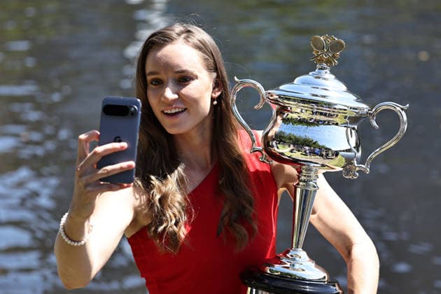 Elena Rybakina, KAZ, after final of 2026 Australian Open in Melbourne during a photoshoot at Yarra river, 01 02 2026
