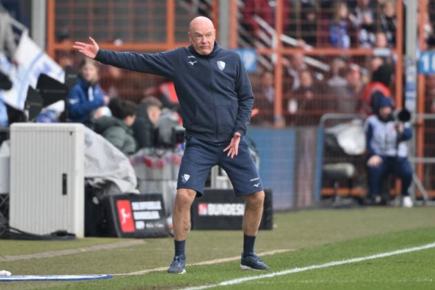 Coach Uwe Rösler VfL Bochum 31 01 2026, Football 2 Bundesliga, Season 2025 2026, 20 Matchday, VfL Bochum FC Schalke 04 2 0 DFL regulations prohibit any use of photographs as image sequences and or quasi video Bochum Vonovia Ruhrstadion Nordrhein Westfalen Germany Team2