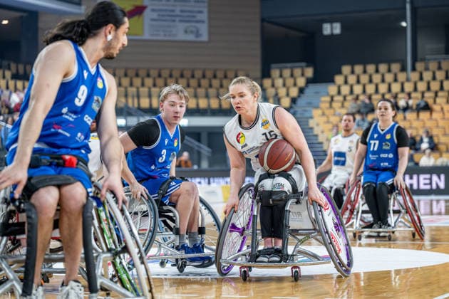 RBBL RSV Lahn Dill RB Zwickau, 31 01 26 Rose Hollermann RSV Lahn Dill, 15 , Jack Pierre RB Zwickau, 3 , Maximilian Chagger RB Zwickau, 9 RBBL RSV Lahn Dill RB Zwickau Wetzlar, 31 01 26 Copyright: xBEAUTIFULxSPORTS Roeczeyx