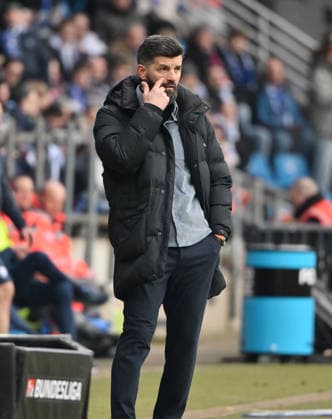 Coach Miron Muslic FC Schalke 04 31 01 2026, Football 2 Bundesliga, Season 2025 2026, 20 Matchday, VfL Bochum FC Schalke 04 2 0 DFL regulations prohibit any use of photographs as image sequences and or quasi video Bochum Vonovia Ruhrstadion Nordrhein Westfalen Germany Team2