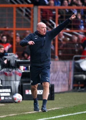 Coach Uwe Rösler VfL Bochum 31 01 2026, Football 2 Bundesliga, Season 2025 2026, 20 Matchday, VfL Bochum FC Schalke 04 2 0 DFL regulations prohibit any use of photographs as image sequences and or quasi video Bochum Vonovia Ruhrstadion Nordrhein Westfalen Germany Team2