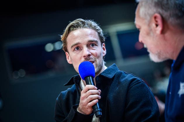 easycredit BBL Basketball Bundesliga 2025 2026 18 Matchday 31 01 2026 Science City Jena vs MHP RIESEN Ludwigsburg guest in the halftime talk the captain of FC Carl Zeiss Jena Nils Butzen Sparkassen Arena