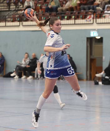 Kornwestheim , Handball Oberliga Women SV Salamander Kornwestheim vs SG BBM Bietigheim , Anna Wittauer Korn