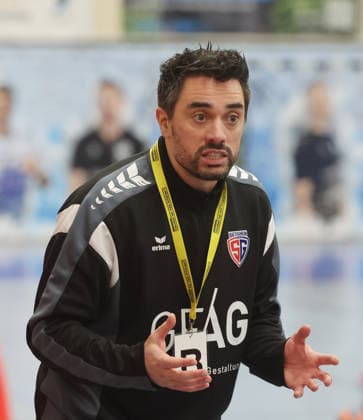 Kornwestheim , Handball Oberliga Women SV Salamander Kornwestheim vs SG BBM Bietigheim , Coach Nico Gassner BBM
