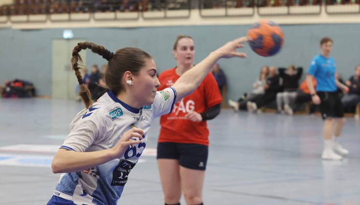 Kornwestheim , Handball Oberliga Women SV Salamander Kornwestheim vs SG BBM Bietigheim , Anna Wittauer Korn