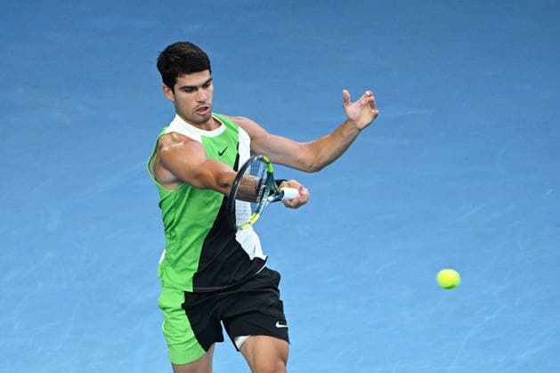 TENNIS AUSTRALIAN OPEN, Carlos Alcaraz of Spain in action during the men™s singles final against Novak Djokovic of Serbia on day 15 of the 2026 Australian Open tennis tournament at Melbourne Park in Melbourne, Sunday, February 1, 2026. ( NO ARCHIVING MELBOURNE VICTORIA AUSTRALIA  Copyright: xJAMESxROSSx 20260201190875072930