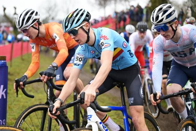 Belgian Bas Vanden Eynde pictured in action during the junior men race at UCI Cyclocross World Championships, on Sunday 01 February 2026, in Hulst, The Netherlands. DAVIDxPINTENS  x160209353x