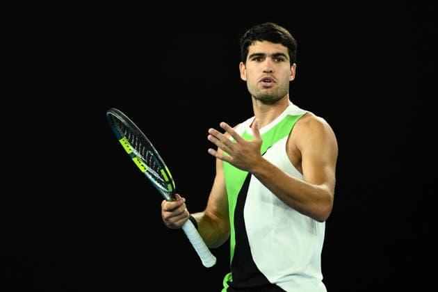 TENNIS AUSTRALIAN OPEN, Carlos Alcaraz of Spain reacts during the men™s singles final against Novak Djokovic of Serbia on day 15 of the 2026 Australian Open tennis tournament at Melbourne Park in Melbourne, Sunday, February 1, 2026. ( NO ARCHIVING MELBOURNE VICTORIA AUSTRALIA  Copyright: xJOELxCARRETTx 20260201151647147659